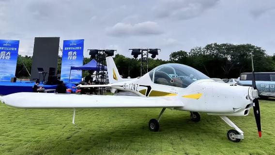 【環邕江飛行體驗】廣西南寧潿渡航空運動基地/阿若拉SA60L飛機（機長一帶一/可體驗操縱飛機）