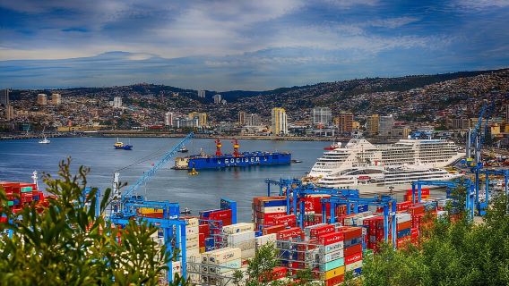 Excursión guiada de día completo a Viña del Mar y Valparaíso desde Santiago