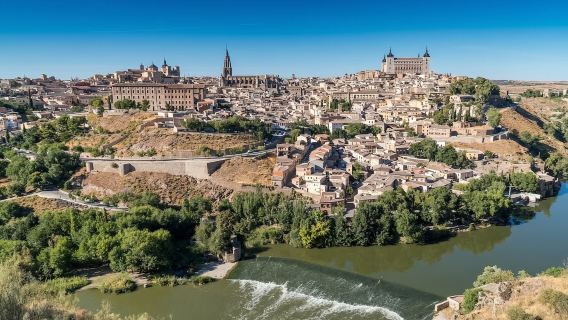Segovia, Ávila, and Toledo Guided Day Tour from Madrid
