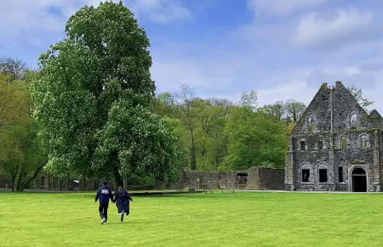 修道院+聖約翰大教堂+市政廳+strijp-S+佈雷達城堡