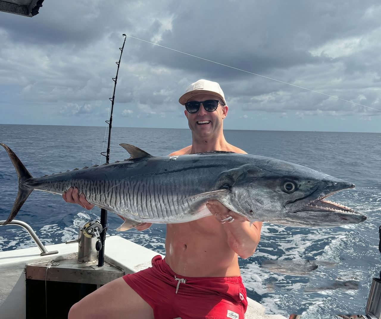 Cairns Great Barrier Reef Fishing Tour [Includes Fishing Equipment + Lunch]