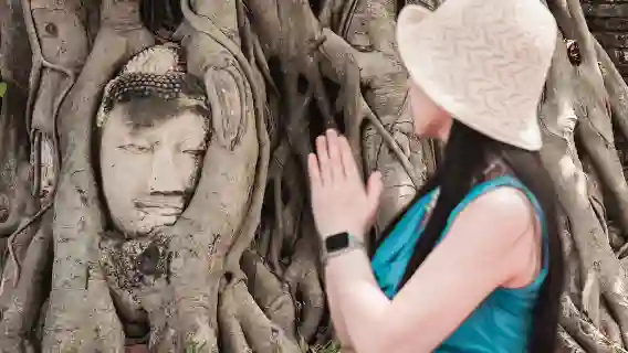 曼谷大城府一日遊邦芭茵夏宮+柴瓦塔那蘭寺+瑪哈泰寺樹抱佛