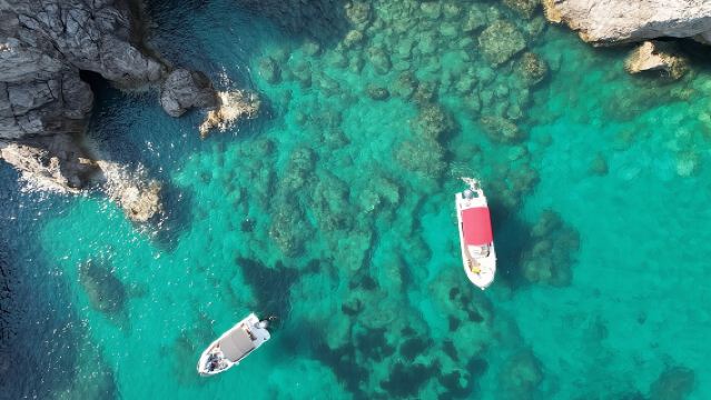 ブルーケーブツアー - 4つの洞窟と砂浜