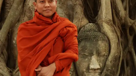 大城獅子王動物園+瑪哈泰寺遺址+夜市+全白河畔咖啡廳一日遊