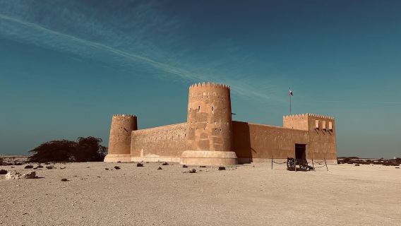 Doha: Explore the North and West of Qatar With Transfers