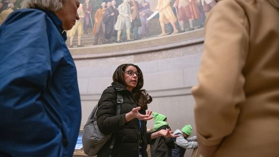 Lawatan Berpandu Arkib Negara VIP Skip-The-Baris 6 ppl Maks