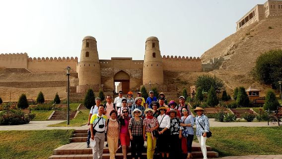 Fortezza di Hisar, tour giornaliero