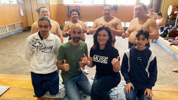 Tokyo: Tham quan Sumo Morning Practice với hướng dẫn viên tiếng Anh