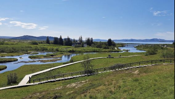 冰島雷克雅未克古納威爾熱泉-藍湖溫泉【專車出行-愜意舒適】
