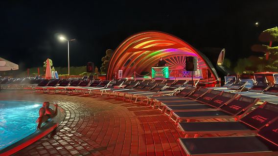 Krakow: Trip to Chocholow Thermal Baths in Tatra Mountains