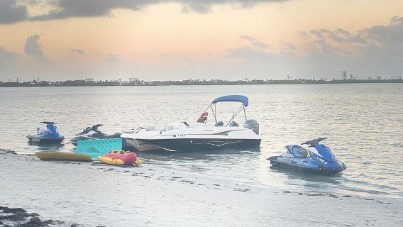 961 NW Seventh St Miami, FL 33136 Aventura en moto acuática en Miami n.° 1