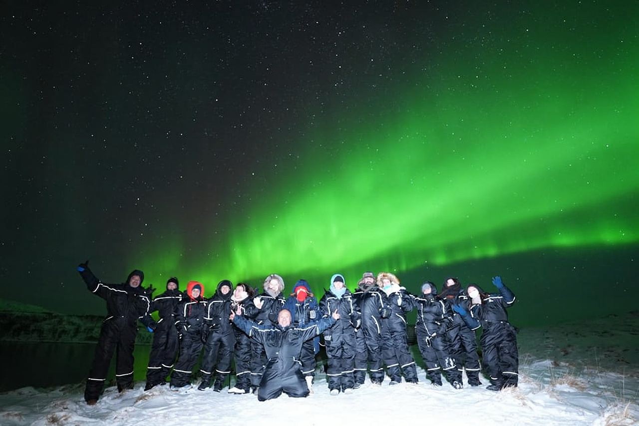 จากเมืองทรอมโซ: ทัวร์ชมแสงเหนือด้วยรถมินิบัสพร้อมภาพถ่าย