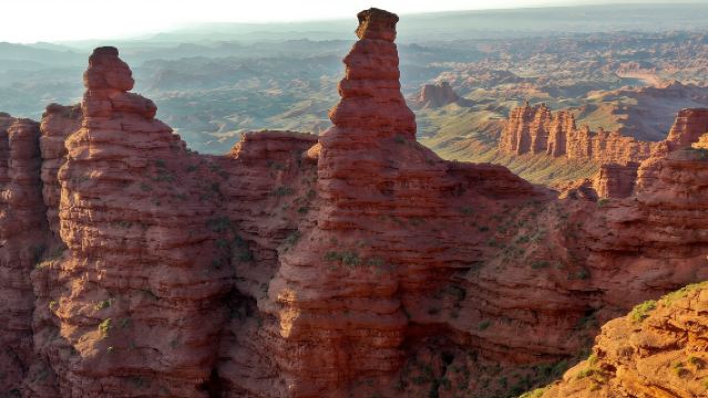平山湖大峽谷半日遊（純玩，上門接駁）
