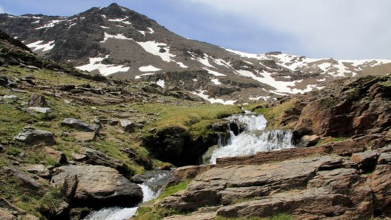 Da Granada: escursione guidata di un giorno nella Sierra Nevada