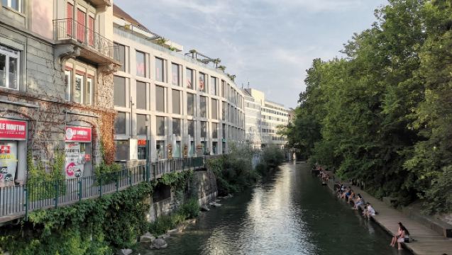 Switzerland - Seluruh Negara | Penterjemah & Pemandu Pelancongan | Pemandu Tempatan | Pameran | Lawatan Perniagaan | Perkhidmatan Tempatan | (Boleh Disesuaikan Secara Peribadi)