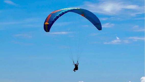 Paragliding in Bali: RIUG Flight Experience|round-trip transfer