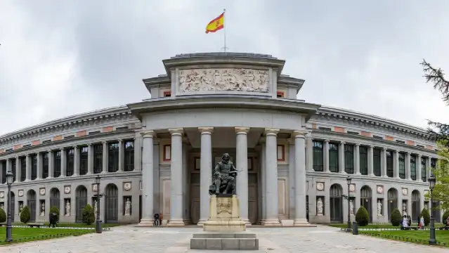 Prado Museum and Royal Palace Private Tour