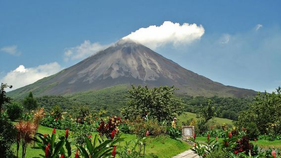 San José : visite des ponts suspendus d'Arenal et des sources chaudes de Baldi