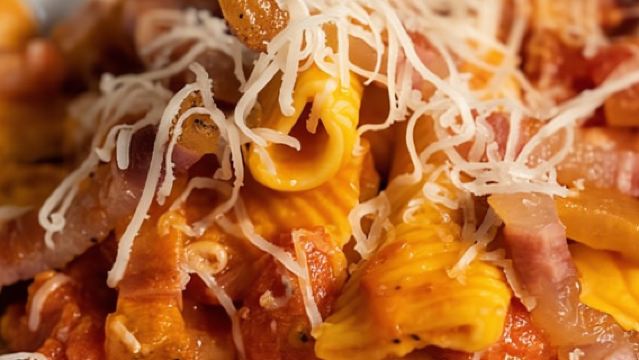 Florence: Art of Pasta Cooking Workshop with Food and Wine