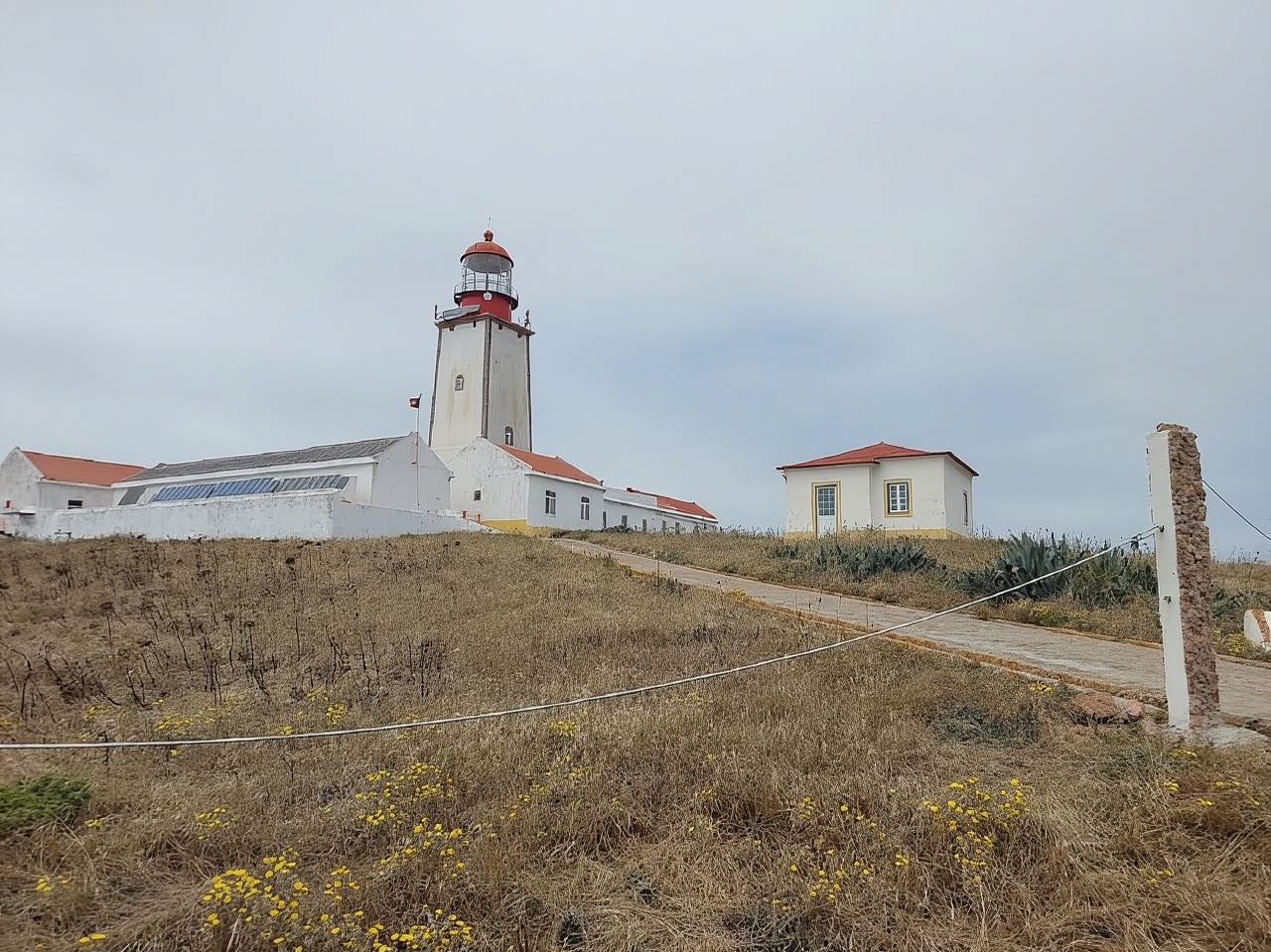 From Lisbon : Round trip to Peniche, Berlengas.