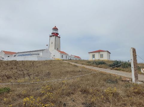 From Lisbon : Round trip to Peniche, Berlengas.