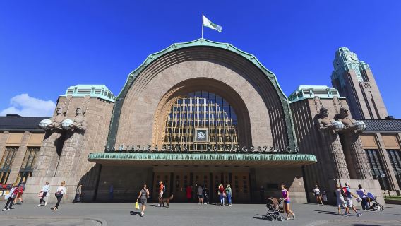 Finland Helsinki Cultural Exploration: From Central Railway Station to Kauppatori with Private Charter in Chinese and English