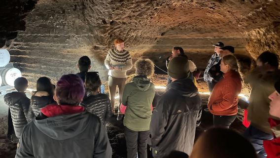 Hella : Visite guidée des grottes artificielles anciennes
