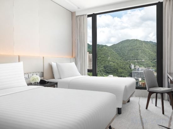 Alva Hotel By Royal Room Type - River Apartment with Two Queen Beds