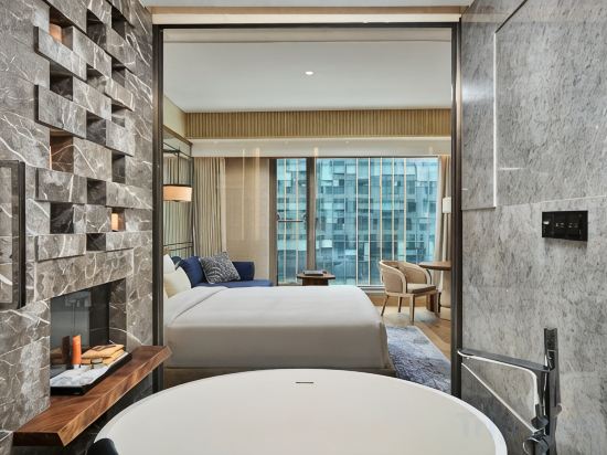 The Anandi Hotel and Spa Shanghai - Tap to explore photos