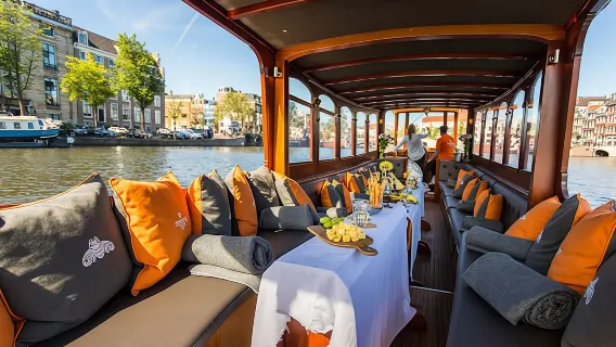 Luxury canal cruise with drinks and cheese