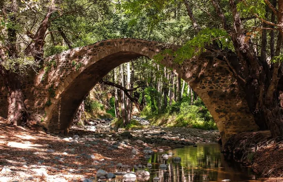 特羅多斯山 4x4 越野之旅