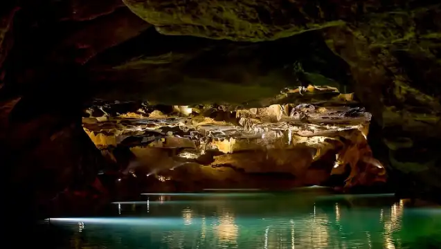San Jose Caves Guided Tour from Valencia 