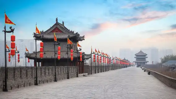 城牆南門單車騎乘體驗+《夢長安》大唐迎賓禮演出（含中/英文導遊）