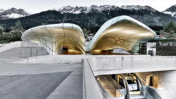 Combi Entrance Ticket to Alpine Zoo and Hungerburg