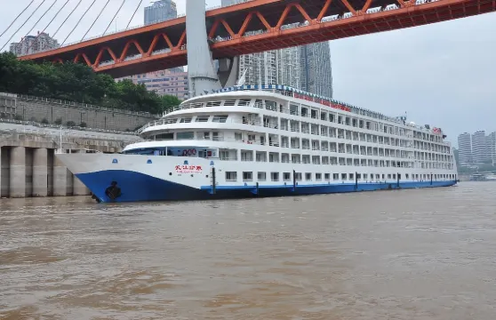重慶朝天門/長江三峽船票/星際*長江印象|重慶*宜昌出發/三峽大壩升船機/瞿塘峽巫峽神女溪/陽台江景標間