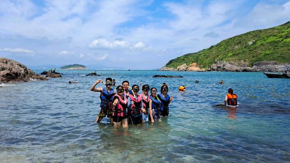 Pakej persendirian·Pulau Yanzhou | Menangkap ikan+snorkeling+barbeku pantai dan bunga api lawatan setengah hari
