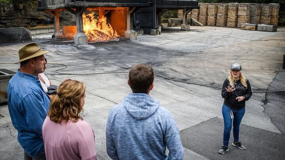 Автобусная экскурсия из Нэшвилла на винокурню Jack Daniel's + дегустация виски