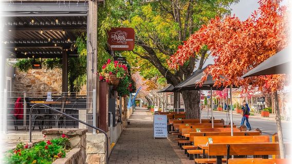 Adelaide City Highlights- Hahndorf and Mt. Lofty Half-Day Tour