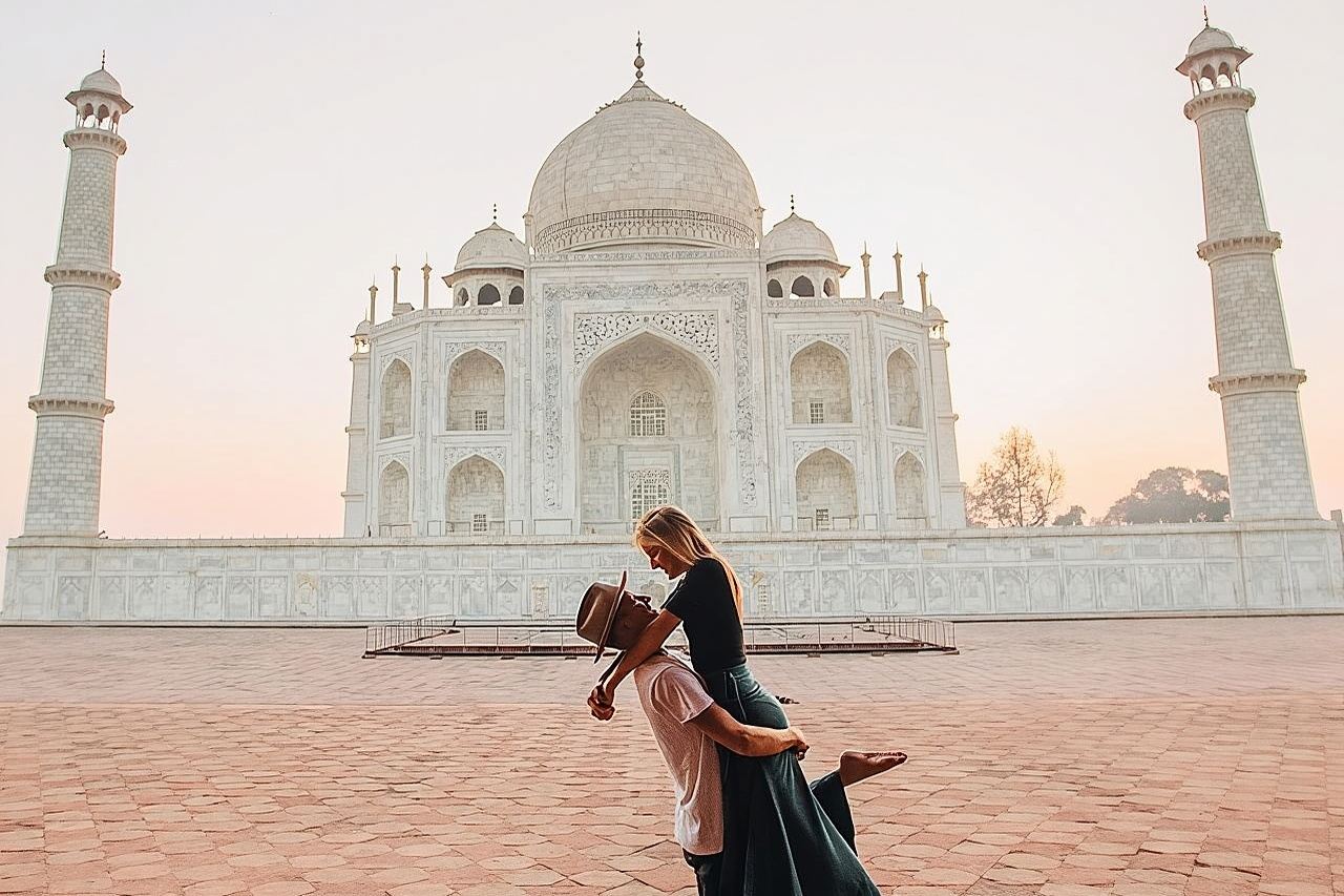 Escursione privata all-inclusive di un giorno al Taj Mahal e ad Agra da Delhi