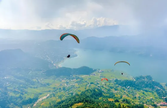 博卡拉費瓦湖滑翔傘飛行體驗【博卡拉滑翔傘飛行體驗【贈送接送照片和影片】】