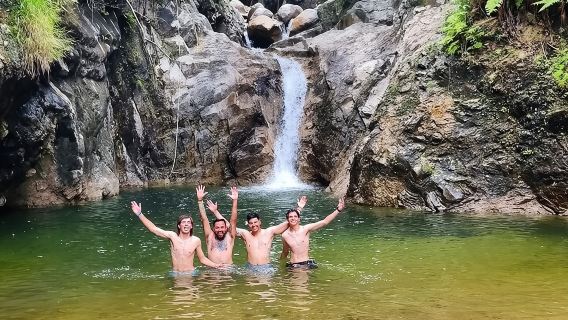 Kembara Hutan 4 Jam dan Berenang Air Terjun