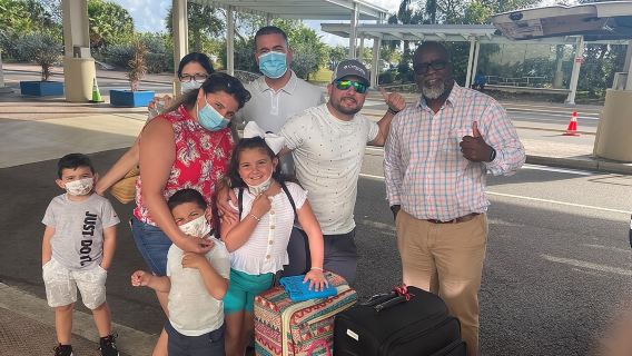 Transferts privés aller-retour entre l'aéroport et votre hôtel à Nassau