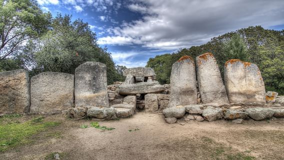 Archaeological Tour of Olbia by Tuk-Tuk or Minivan