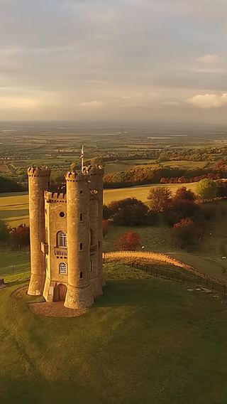 UK 1-day tour to Bibury + Bourton-on-the-Water + Broadway + Stow-on-the-Wold | Comfortable minibus