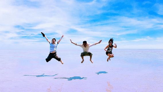 吉隆坡來回 雪蘭莪天空之鏡・螢火蟲藍眼淚・老鷹銀葉猴一日奇遇
