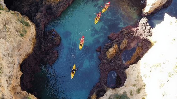 Trải nghiệm chèo thuyền kayak ở Ponta da Piedade