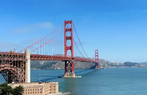 蘭茲角+帕西菲卡碼頭+雷戈里角+半月灣【10小時中文專車】