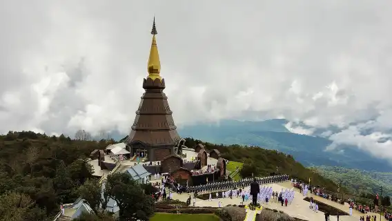 清邁:茵他儂公園和 Kew Mae Pan 2 小時健行