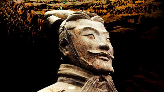 tour di un giorno al Mausoleo dell'Imperatore Qin Shi Huang (Museo dei guerrieri e dei cavalli di terracotta di Qin) e al Palazzo Huaqing con opzione di guida in cinese/inglese