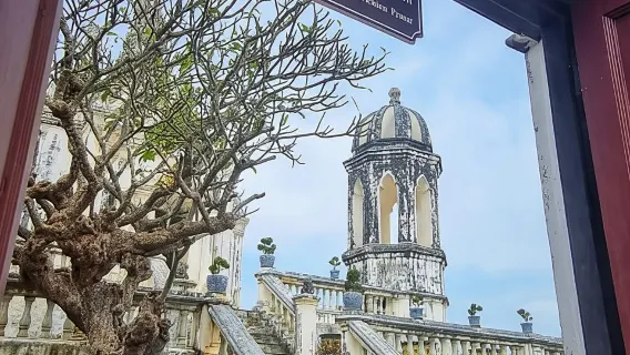 Featured tour with 3 reviews: HUA HIN : Phetchaburi & Summer Palace ( Join Tour )
